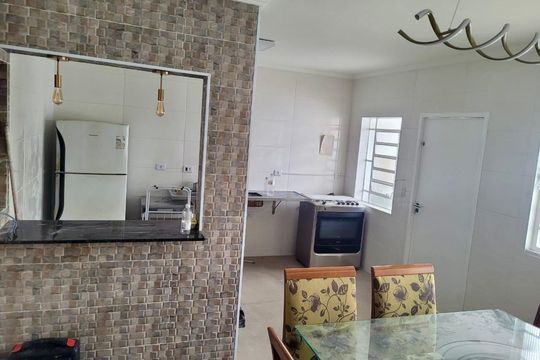 Casa à venda com 3 quartos, 180m² em Vila Pauliceia, São Paulo