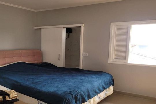 Casa à venda com 3 quartos, 180m² em Vila Pauliceia, São Paulo