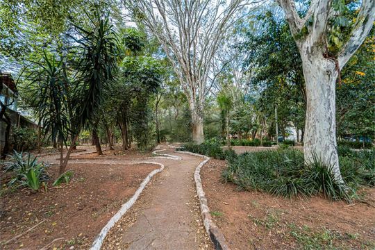 Casa para alugar com 2 quartos, 140m² em Chácara Santo Antônio (Zona Sul), São Paulo