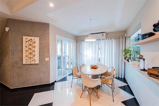 Casa para alugar com 2 quartos, 140m² em Chácara Santo Antônio (Zona Sul), São Paulo