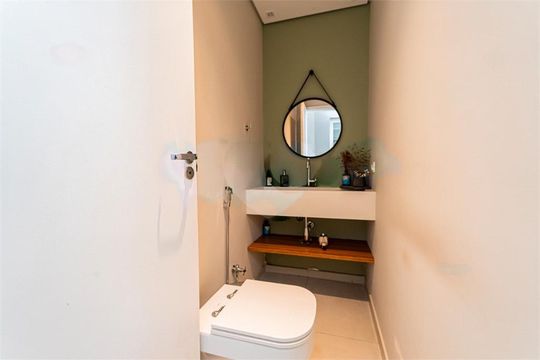 Casa para alugar com 2 quartos, 140m² em Chácara Santo Antônio (Zona Sul), São Paulo