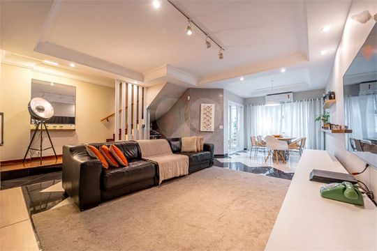 Casa para alugar com 2 quartos, 140m² em Chácara Santo Antônio (Zona Sul), São Paulo