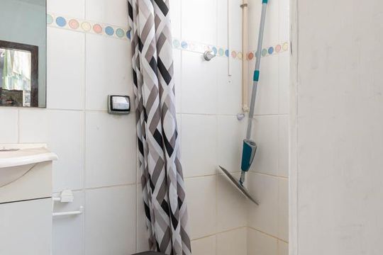 Banheiro de serviço de apartamento à venda com 2 quartos, 90m² em Vila Isabel, Rio de Janeiro