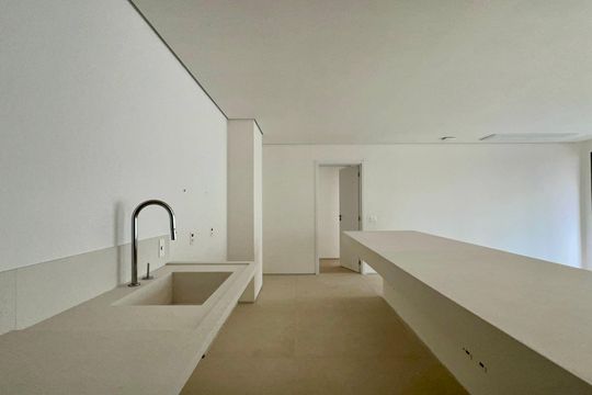 Cozinha de apartamento à venda com 4 quartos, 316m² em Jardim Paulista, São Paulo