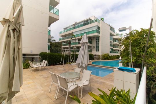 Área comum de apartamento à venda com 2 quartos, 75m² em Itaipu, Niterói