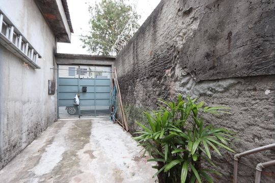 Garagem de casa à venda com 3 quartos, 128m² em Sapopemba, São Paulo