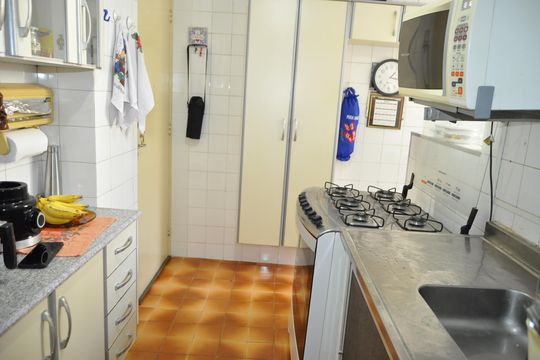 Cozinha de apartamento à venda com 1 quarto, 60m² em Engenho Novo, Rio de Janeiro