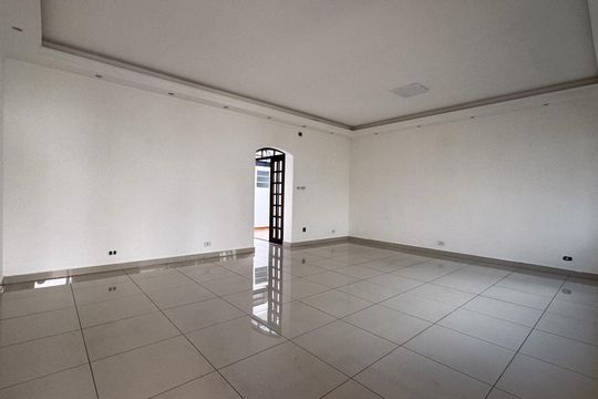 Sala de casa à venda com 5 quartos, 320m² em Vila Santa Teresa, Santo André