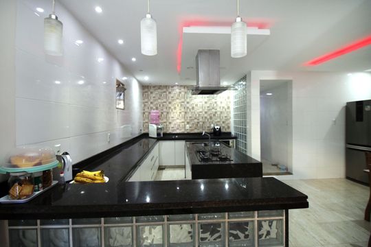 Cozinha de casa à venda com 4 quartos, 600m² em Vigário Geral, Rio de Janeiro