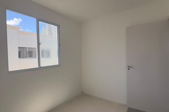 Quarto 1 de apartamento para alugar com 2 quartos, 44m² em Piatã, Salvador