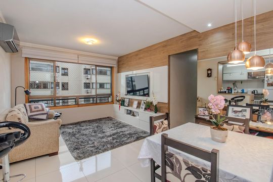 Apartamento à venda com 2 quartos, 85m² em Passo D’areia, Porto Alegre