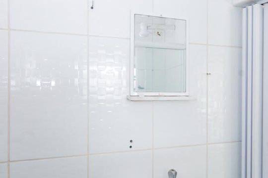Banheiro de serviço de casa à venda com 2 quartos, 194m² em Jardim Santa Cecilia, Guarulhos