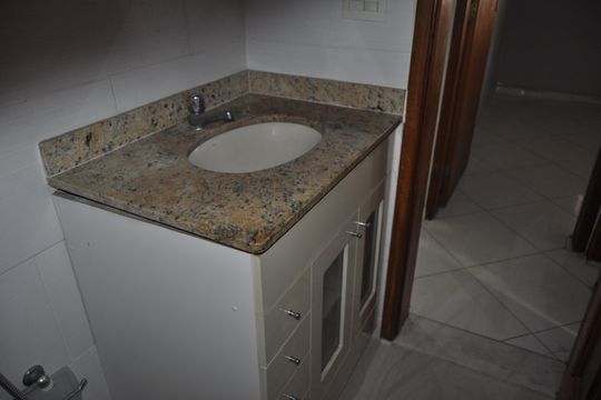 Banheiro Social de apartamento à venda com 2 quartos, 63m² em Cachambi, Rio de Janeiro