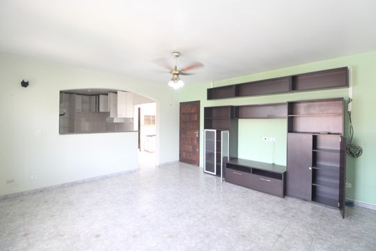 Sala da Edícula de casa à venda com 3 quartos, 456m² em Veleiros, São Paulo