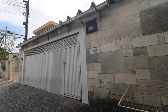 Fachada de casa à venda com 3 quartos, 456m² em Veleiros, São Paulo