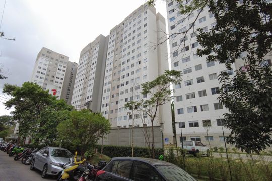 Fachada de apartamento para alugar com 2 quartos, 35m² em Jardim Promissão, São Paulo