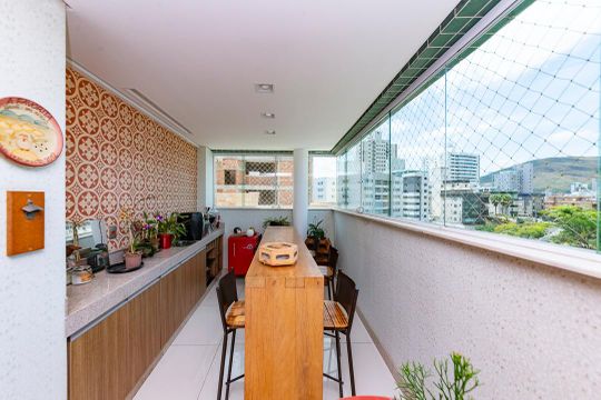 Varanda da Sala de apartamento à venda com 4 quartos, 140m² em Buritis, Belo Horizonte