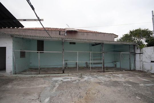 Quintal de casa para alugar com 2 quartos, 550m² em Vila Ede, São Paulo