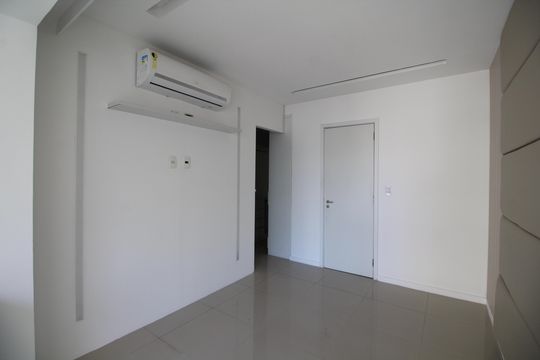 Suíte 2 de apartamento para alugar com 2 quartos, 116m² em Jacarepaguá, Rio de Janeiro