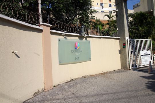 Fachada do Condomínio de apartamento para alugar com 2 quartos, 40m² em Colégio, Rio de Janeiro