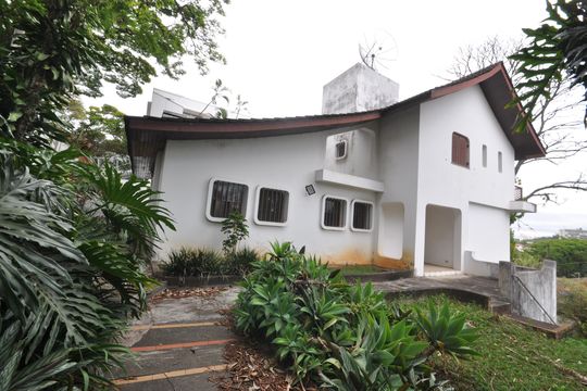 Fachada de casa à venda com 3 quartos, 450m² em Tucuruvi, São Paulo