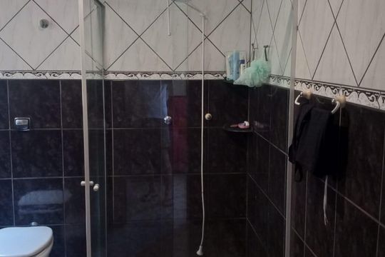 Banheiro Social de casa para alugar com 2 quartos, 75m² em Potecas, São José