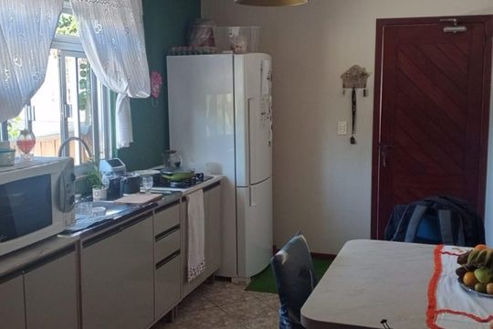 Cozinha  de casa para alugar com 2 quartos, 75m² em Potecas, São José