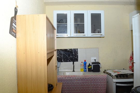Cozinha de apartamento para alugar com 2 quartos, 54m² em Jardim Vitoria, Belo Horizonte