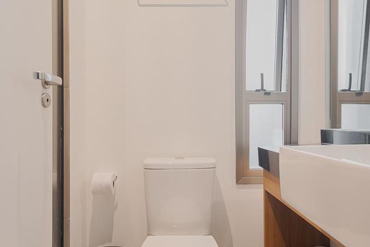 Banheiro de kitnet/studio para alugar com 1 quarto, 20m² em Cerqueira César, São Paulo