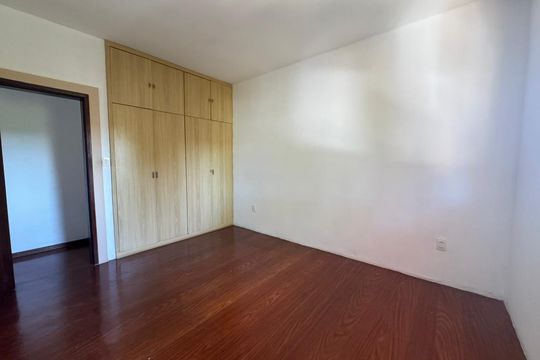 Quarto 2 de casa à venda com 4 quartos, 385m² em Conjunto Habitacional Bela Vista, Lagoa Santa