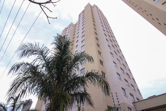 Fachada de apartamento à venda com 2 quartos, 32m² em Jardim Planalto, São Paulo