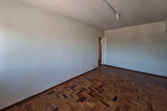 Sala de apartamento à venda com 2 quartos, 75m² em Fonseca, Niterói