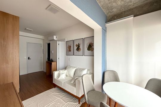 Sacada de apartamento para alugar com 2 quartos, 41m² em Santo Amaro, São Paulo