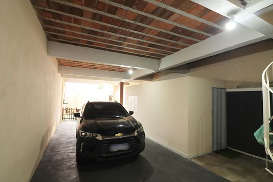 Garagem de casa à venda com 3 quartos, 382m² em Jardim Trieste, São Bernardo do Campo