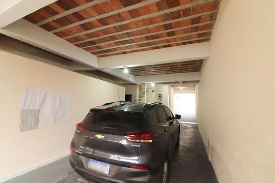 Garagem de casa à venda com 3 quartos, 382m² em Jardim Trieste, São Bernardo do Campo