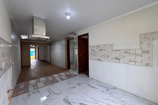 Cozinha de casa à venda com 3 quartos, 150m² em Vicentina, São Leopoldo