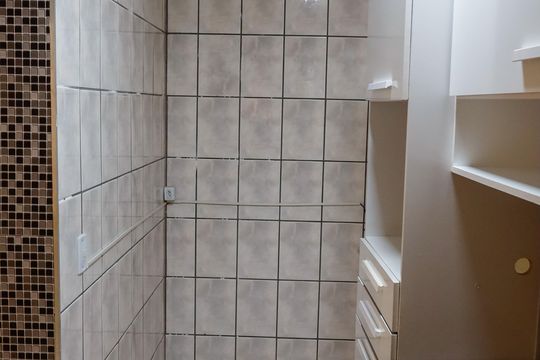 Cozinha de casa para alugar com 2 quartos, 45m² em Jardim Primavera, Osasco
