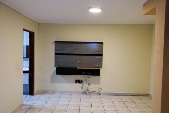 Casa para alugar com 2 quartos, 45m² em Jardim Primavera, Osasco