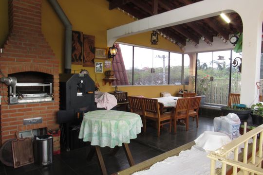 Área gourmet de casa à venda com 4 quartos, 245m² em São Pedro, Osasco