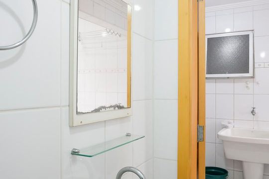 Banheiro de Serviço de apartamento à venda com 3 quartos, 127m² em Santa Paula, São Caetano do Sul