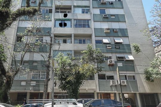 Fachada de apartamento para alugar com 3 quartos, 116m² em Petrópolis, Porto Alegre