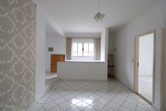 Casa para alugar com 2 quartos, 80m² em Guaiauna, São Paulo