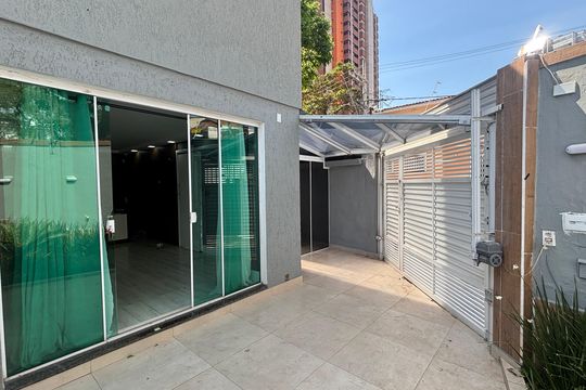 Garagem de casa à venda com 3 quartos, 229m² em Vila Alpina, Santo André