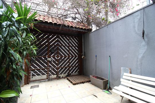 Garagem de casa à venda com 3 quartos, 392m² em Vila Olímpia, São Paulo