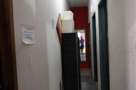Casa 2 - Corredor de casa à venda com 2 quartos, 700m² em Fonseca, Niterói