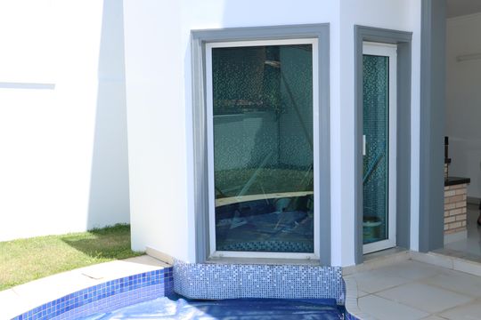 Área comum de casa de condomínio para alugar com 5 quartos, 440m² em São Paulo Ii, Cotia
