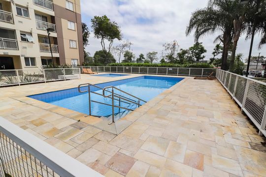 Área comum - Piscina de apartamento para alugar com 2 quartos, 47m² em Jardim das Oliveiras, São Paulo