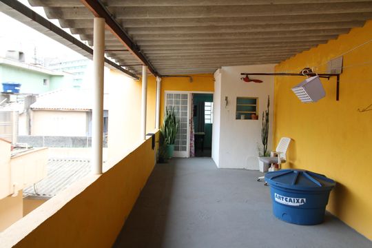 Garagem de casa para alugar com 2 quartos, 200m² em Vila Romero, São Paulo