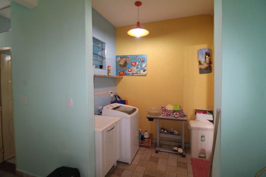 Área de Serviço de casa para alugar com 2 quartos, 200m² em Vila Romero, São Paulo