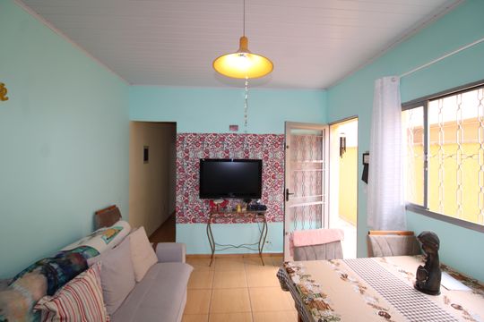 Casa para alugar com 2 quartos, 200m² em Vila Romero, São Paulo